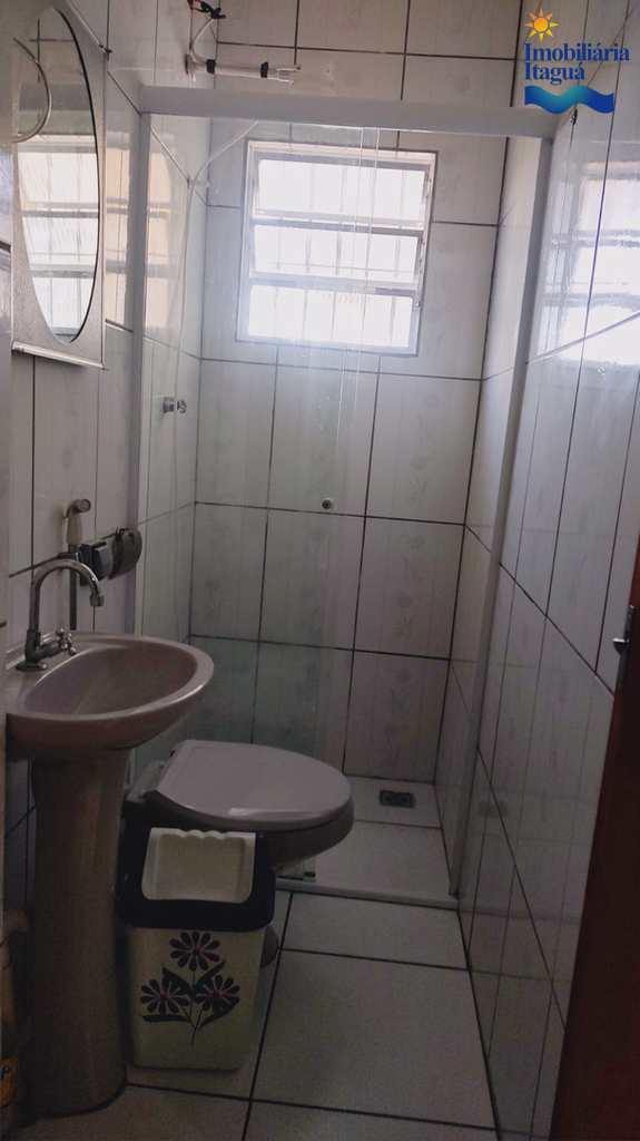 Casa em Ubatuba, no bairro Perequê Açu