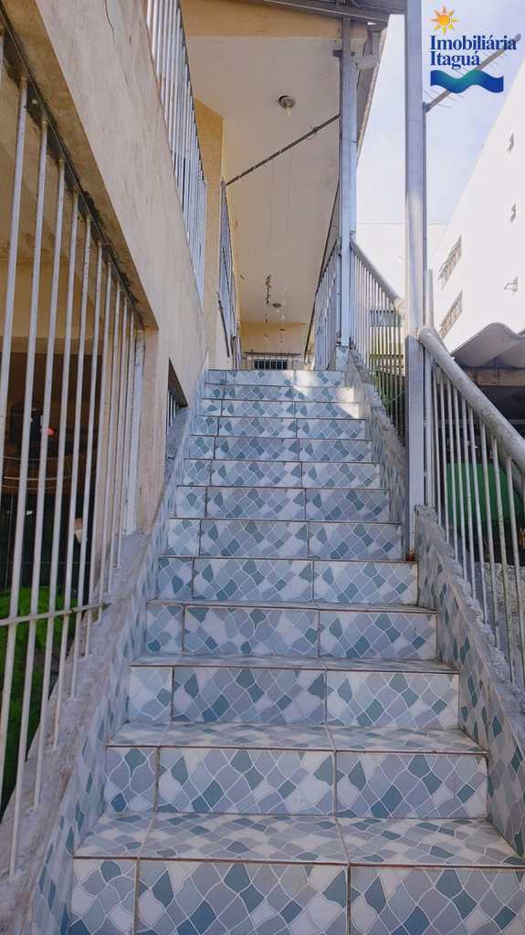 Casa em Ubatuba, no bairro Perequê Açu