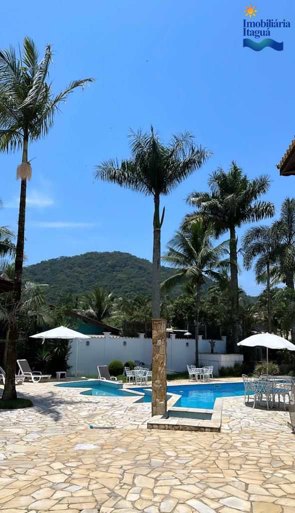 Casa em Ubatuba, no bairro Horto Florestal