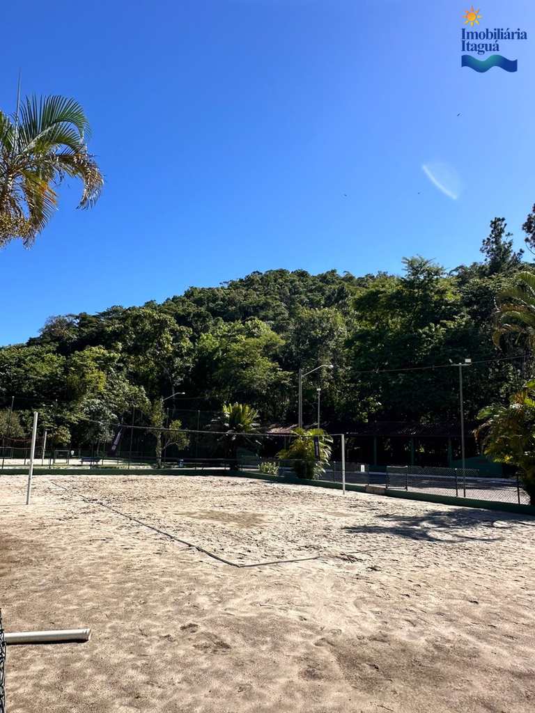 Casa em Ubatuba, no bairro Horto Florestal