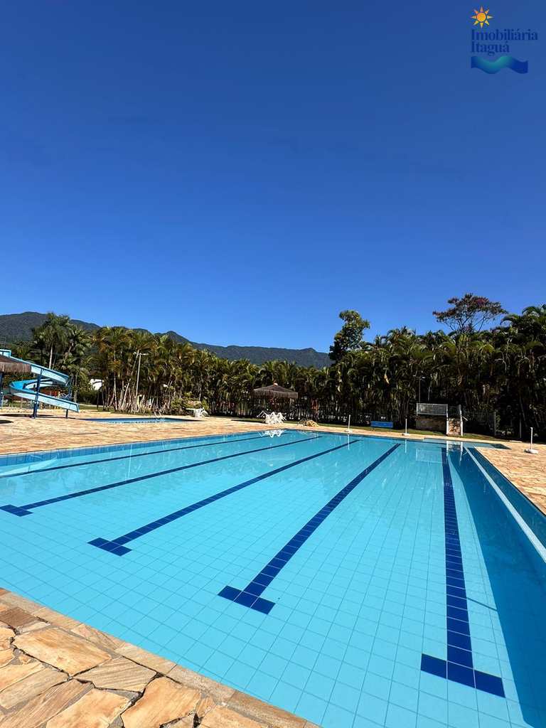 Casa em Ubatuba, no bairro Horto Florestal