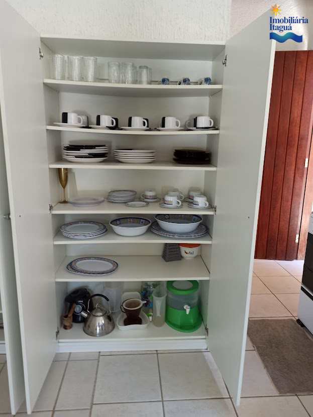 Casa em Ubatuba, no bairro Horto Florestal