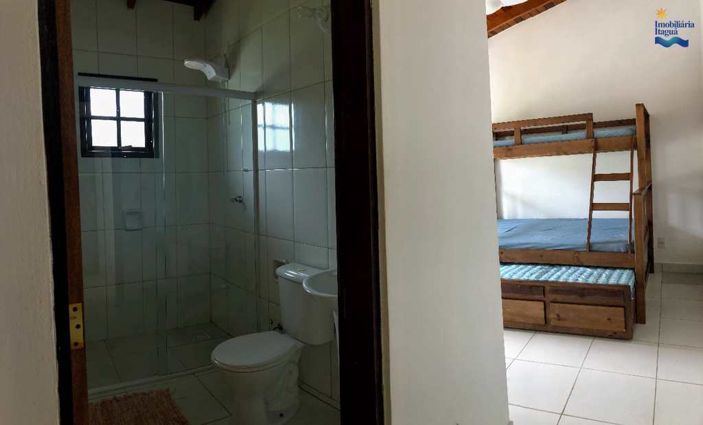Casa em Ubatuba, no bairro Horto Florestal