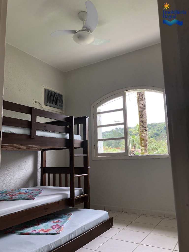 Casa em Ubatuba, no bairro Horto Florestal