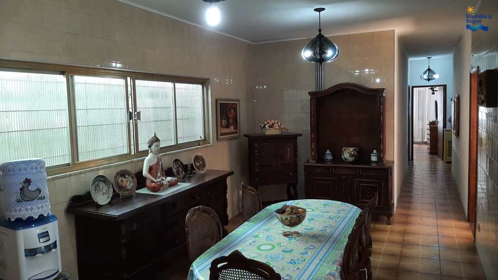 Casa em Ubatuba, no bairro Itagua