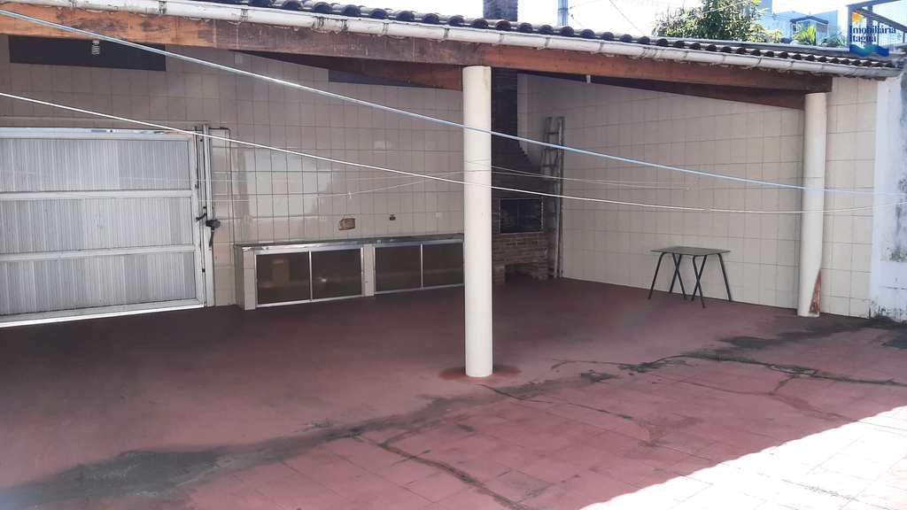 Casa em Ubatuba, no bairro Itagua