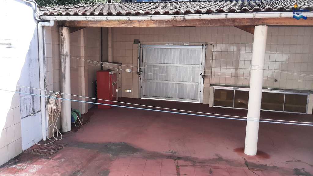Casa em Ubatuba, no bairro Itagua