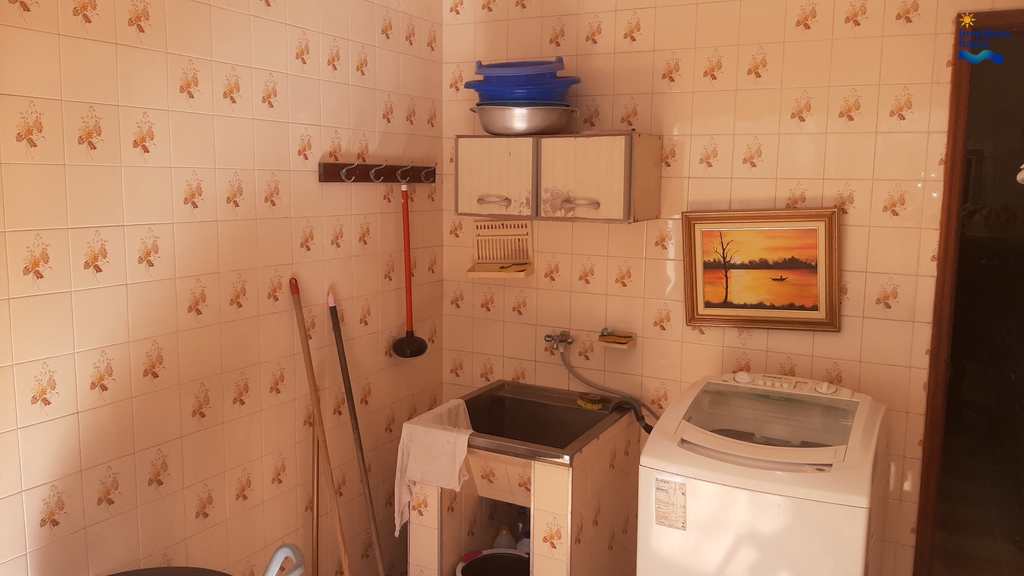Casa em Ubatuba, no bairro Itagua