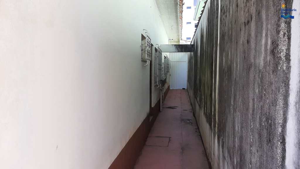 Casa em Ubatuba, no bairro Itagua