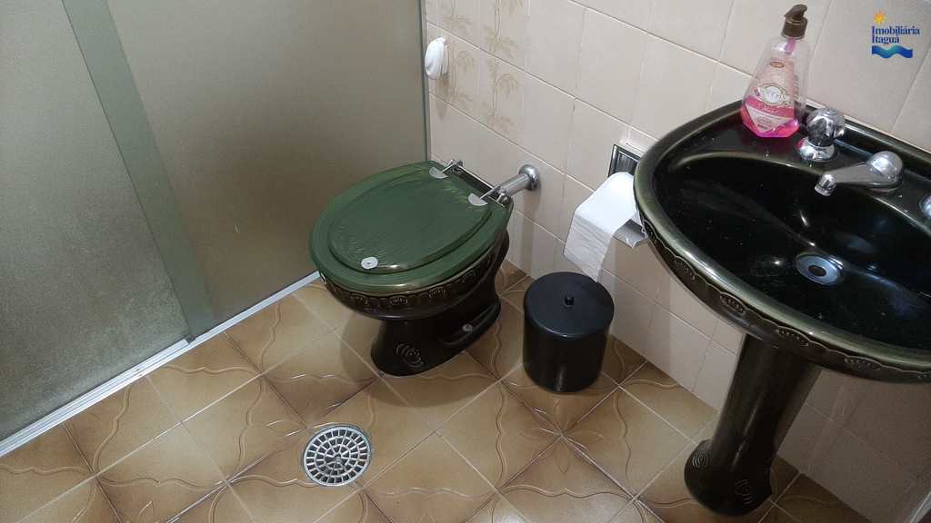 Casa em Ubatuba, no bairro Itagua