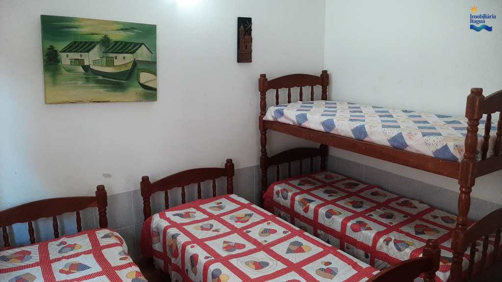 Casa em Ubatuba, no bairro Itagua