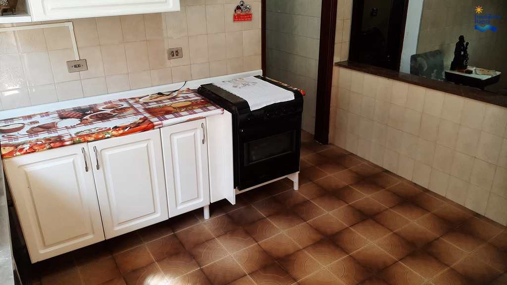 Casa em Ubatuba, no bairro Itagua