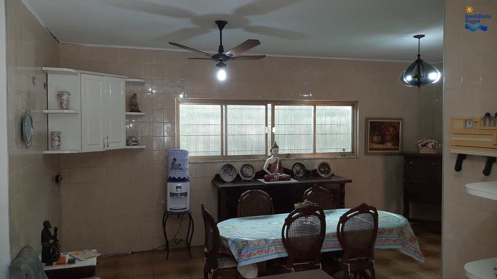 Casa em Ubatuba, no bairro Itagua