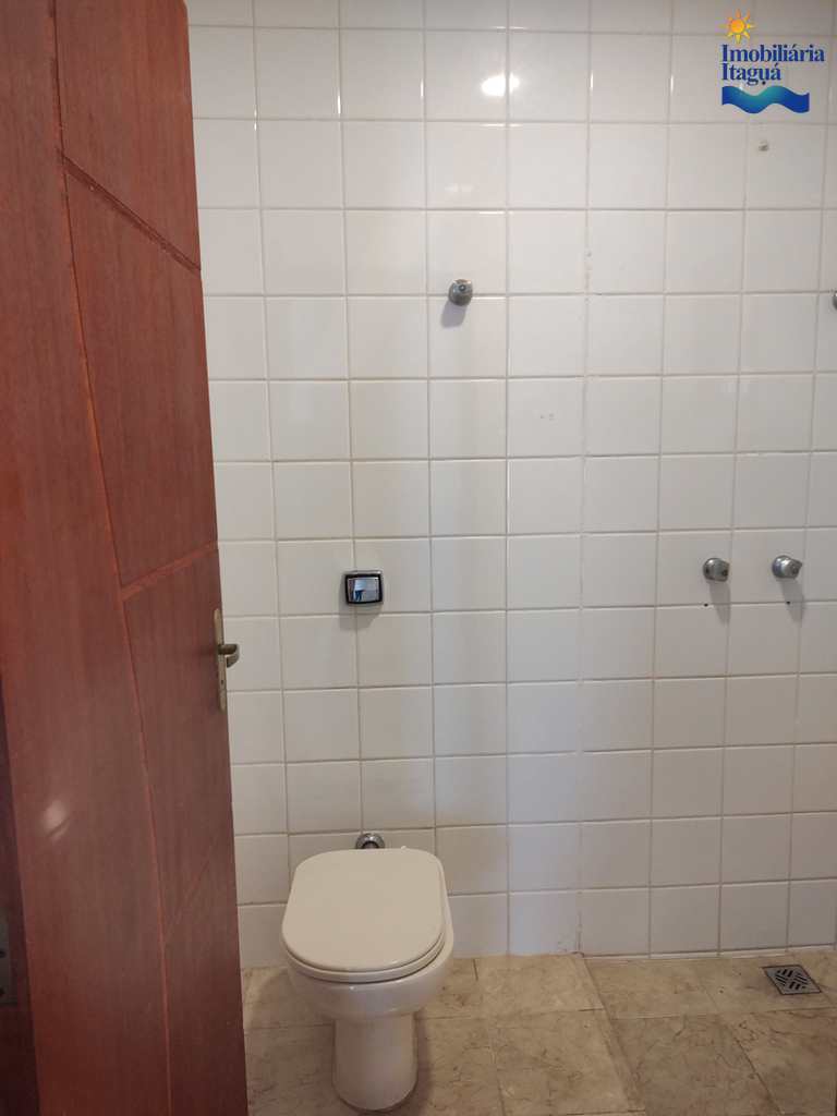 Casa em Ubatuba, no bairro Parque Vivamar