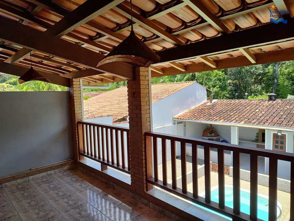 Casa em Ubatuba, no bairro Parque Vivamar