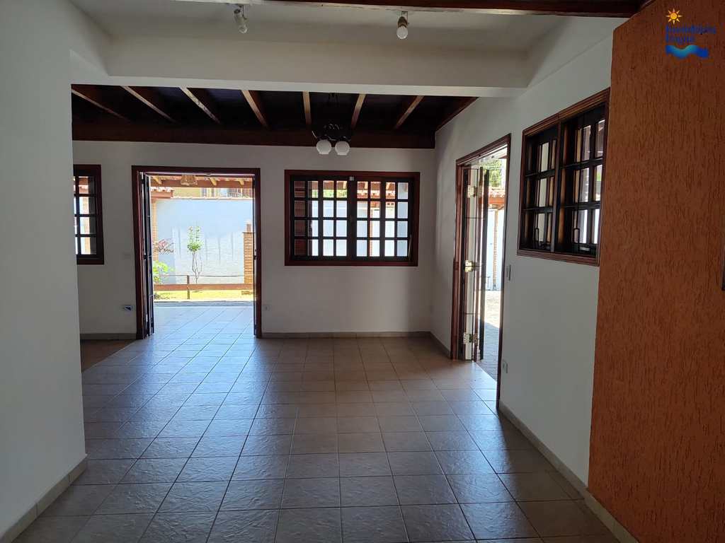 Casa em Ubatuba, no bairro Parque Vivamar