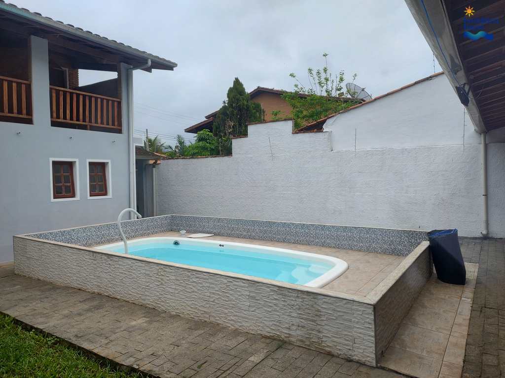Casa em Ubatuba, no bairro Parque Vivamar