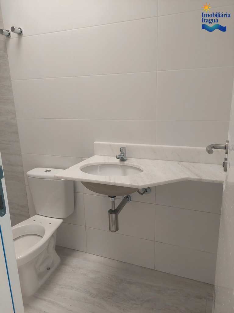 Casa em Ubatuba, no bairro Itagua