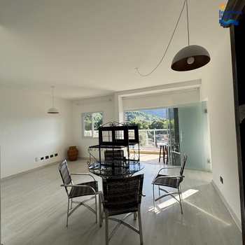 Apartamento em Ubatuba, bairro Centro
