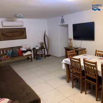 Apartamento em Ubatuba, bairro Praia das Toninhas