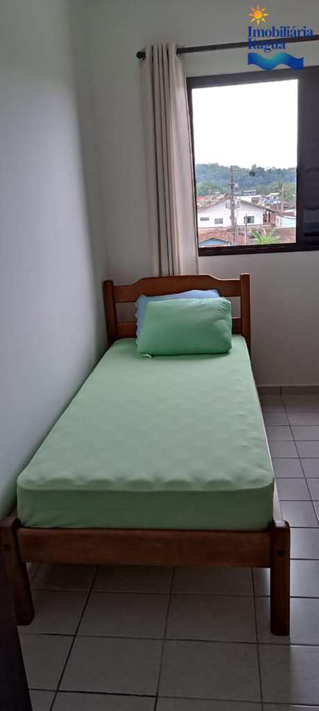 Apartamento em Ubatuba, no bairro Centro