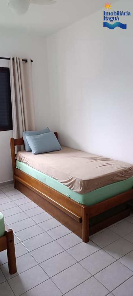 Apartamento em Ubatuba, no bairro Centro