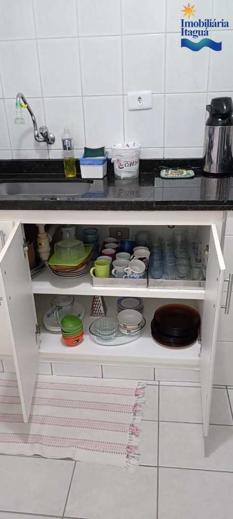 Apartamento em Ubatuba, no bairro Centro