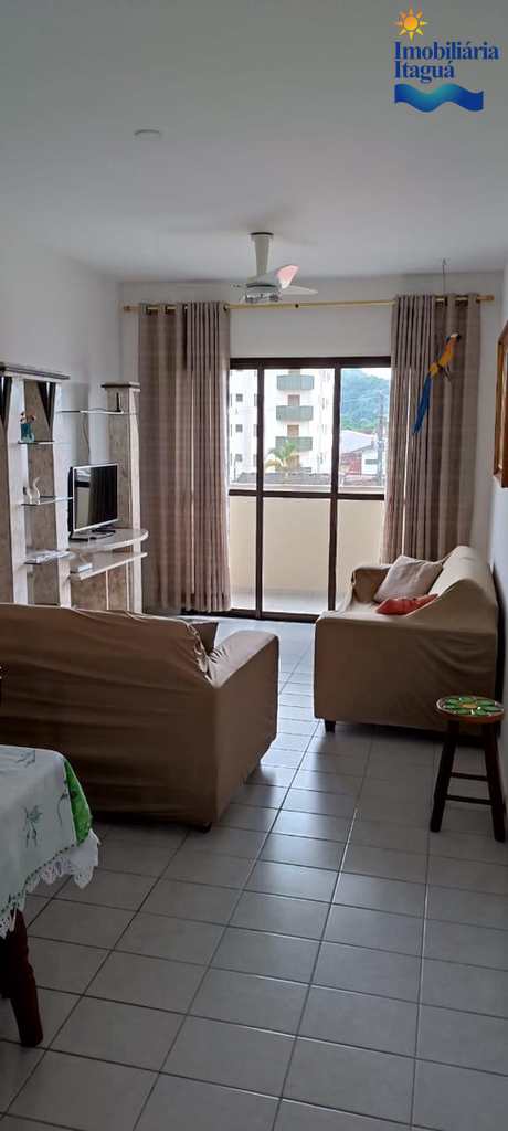Apartamento em Ubatuba, no bairro Centro
