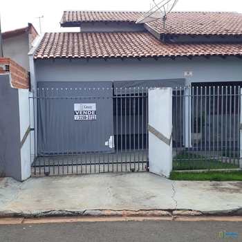 Casa em Ibiporã, bairro Jardim Beltrão