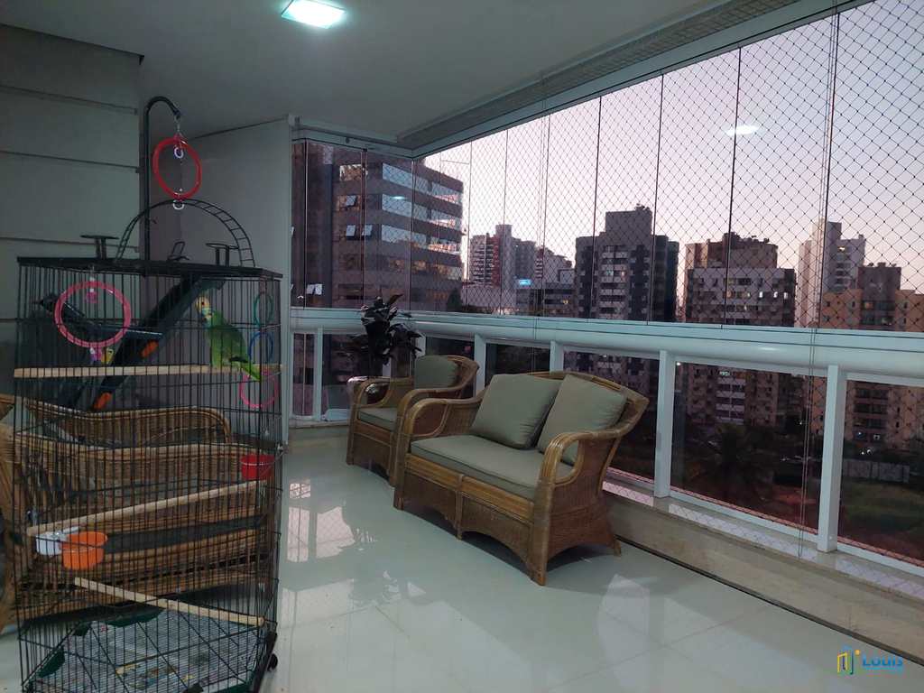 Apartamento em Londrina, no bairro Santa Rosa