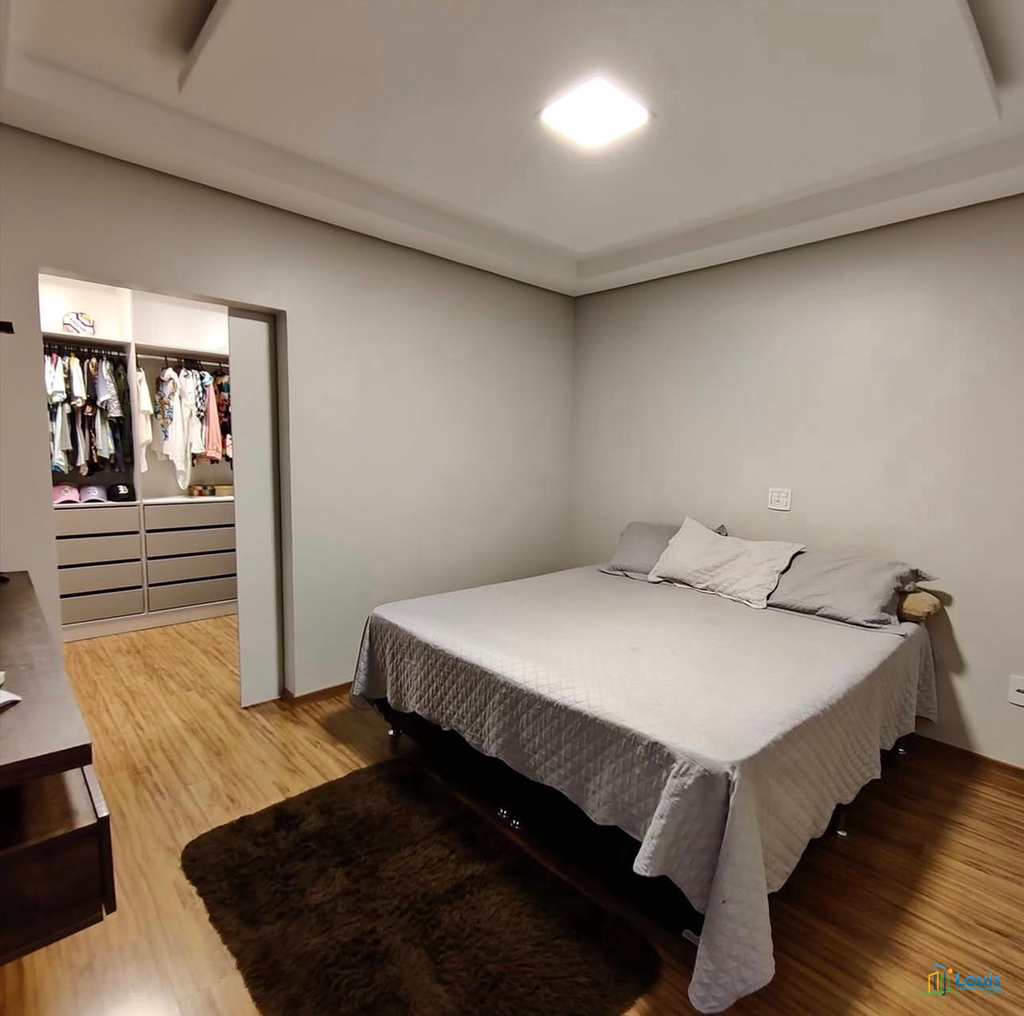 Casa em Ibiporã, no bairro Brasília