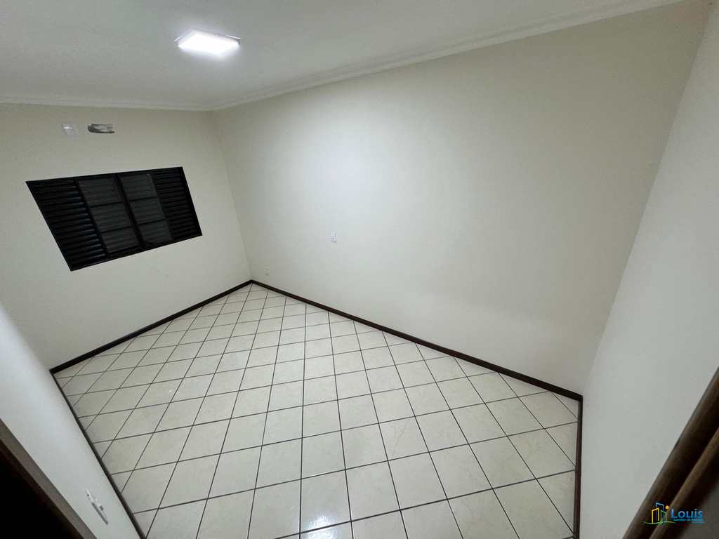 Casa em Jataizinho, no bairro Centro
