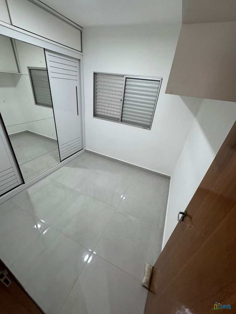 Apartamento em Jataizinho, no bairro Centro