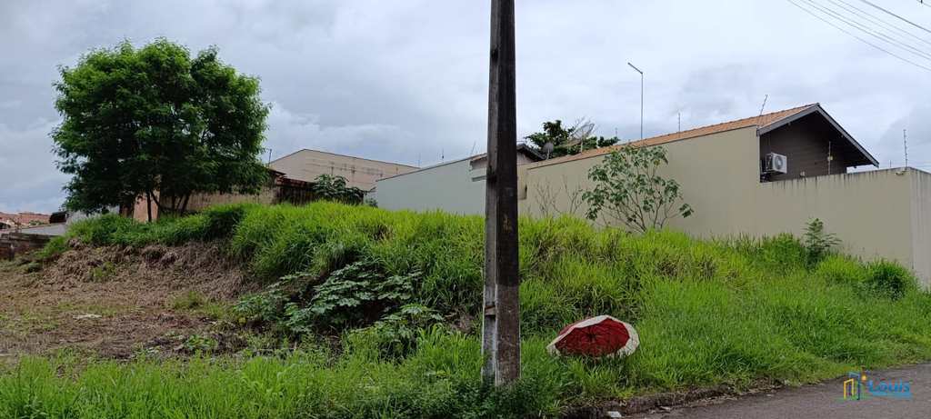 Terreno em Jataizinho, no bairro Centro