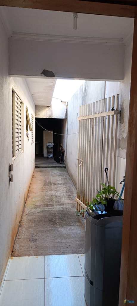 Casa em Ibiporã, no bairro Chácara São João