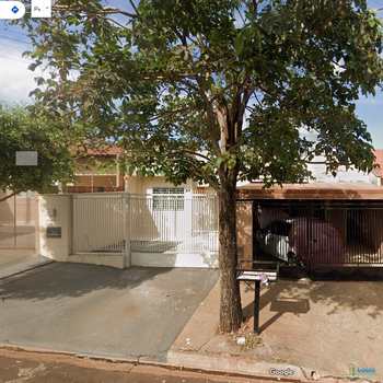 Casa em Ibiporã, bairro Chácara São João