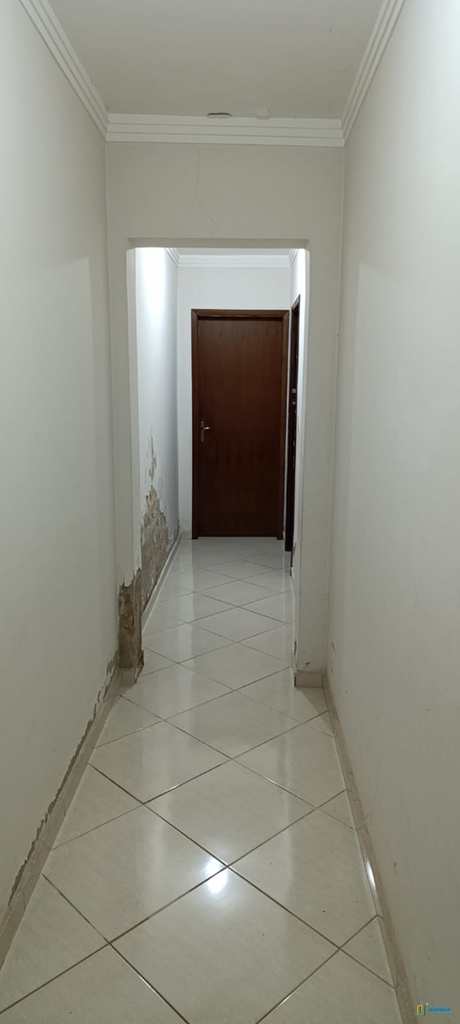 Casa em Londrina, no bairro Santa Mônica