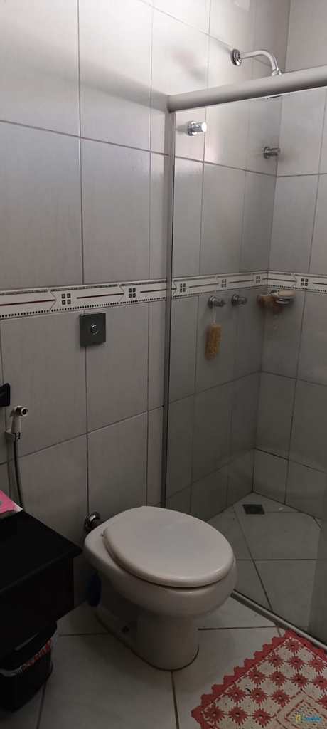 Casa em Londrina, no bairro Santa Mônica