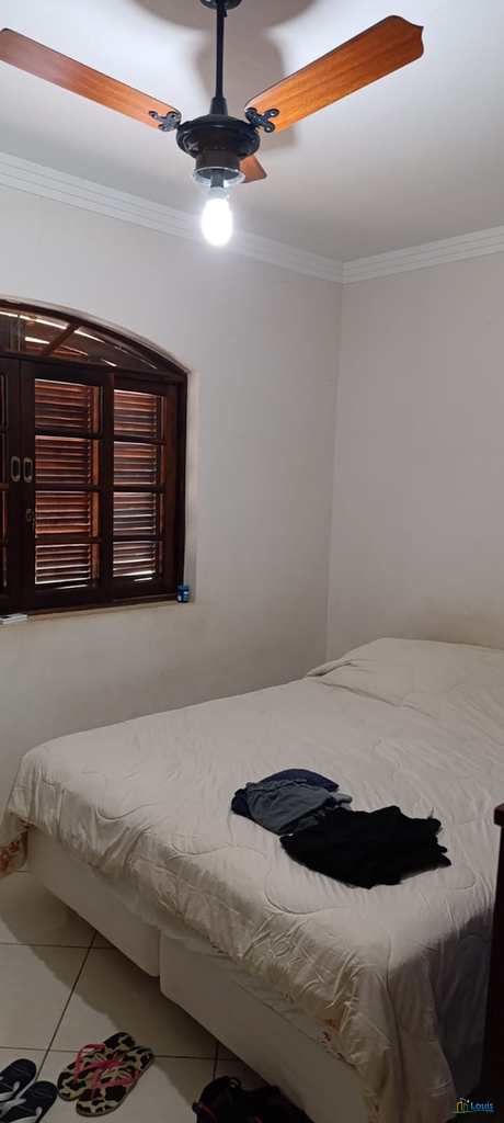 Casa em Londrina, no bairro Santa Mônica