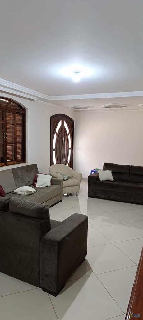 Casa em Londrina, no bairro Santa Mônica
