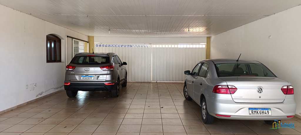 Casa em Londrina, no bairro Santa Mônica