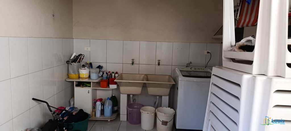 Casa em Londrina, no bairro Santa Mônica