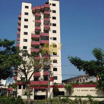 Apartamento em Praia Grande, bairro Canto do Forte