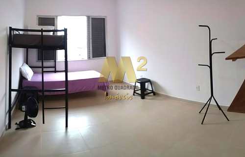 Apartamento, código 3574 em Praia Grande, bairro Boqueirão