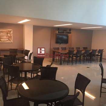 Apartamento em Belo Horizonte, bairro Centro