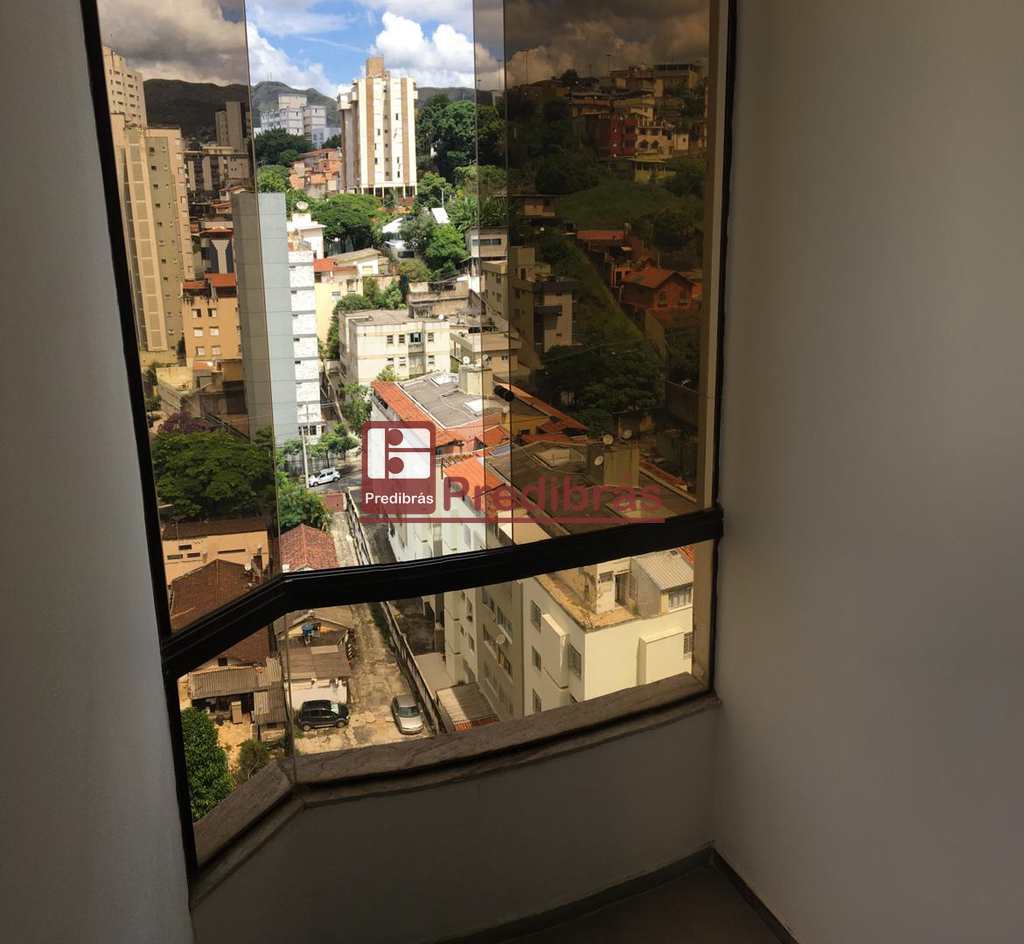Apartamento em Belo Horizonte, no bairro Santo Antônio