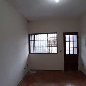 Casa em Praia Grande, bairro Maracanã