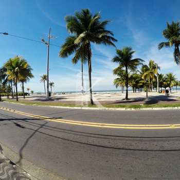 Apartamento em Praia Grande, bairro Tupi