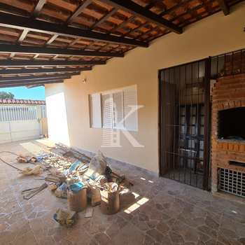 Casa em Praia Grande, bairro Maracanã
