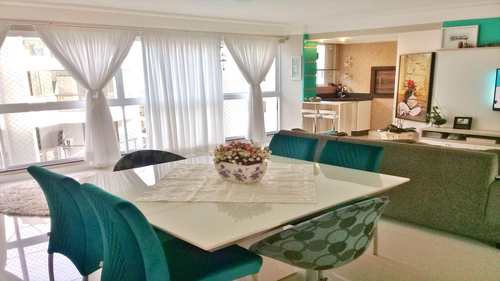 Apartamento, código 669 em Chapecó, bairro Centro